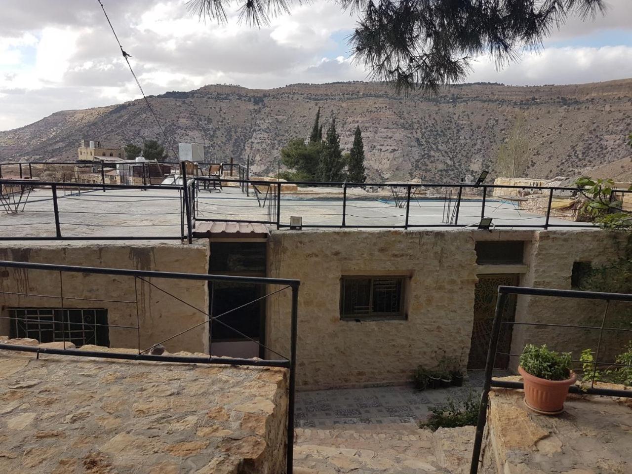 Dana Moon Hostel Exterior foto